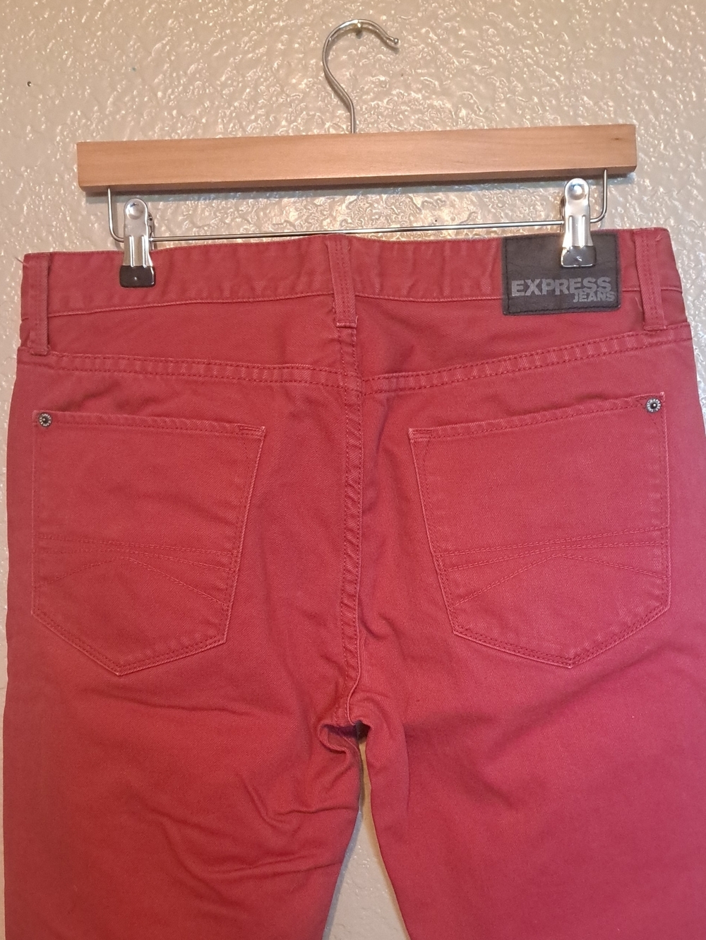 Express Women's Rusty Rose Skinny Jeans. Size 32. - Picture 4 of 12
